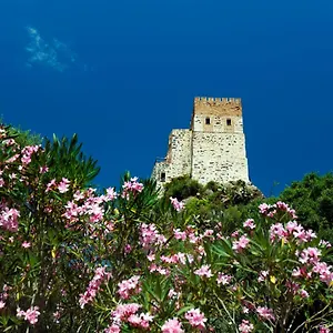 ** Hotel Castello Malicas Italia