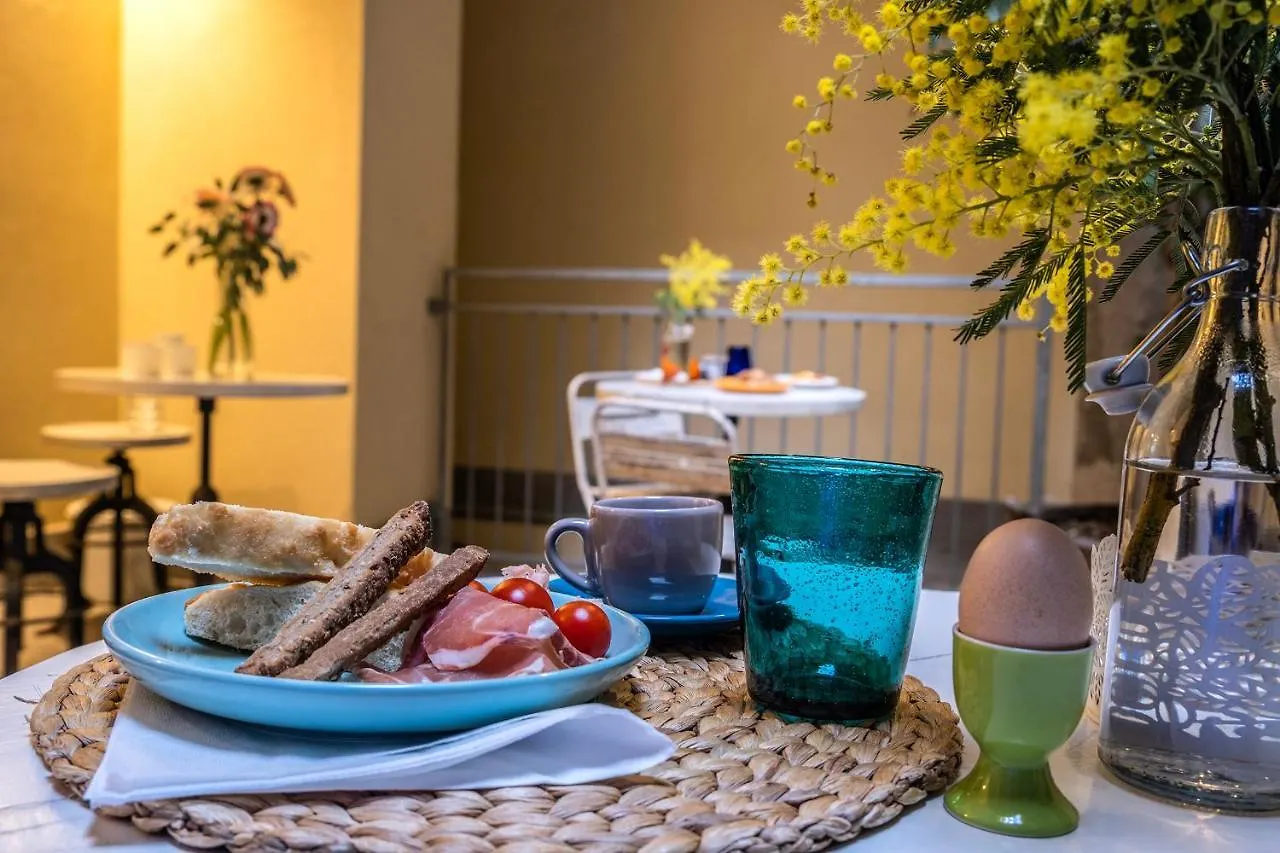 فندق Agave In Citta ليفورنو