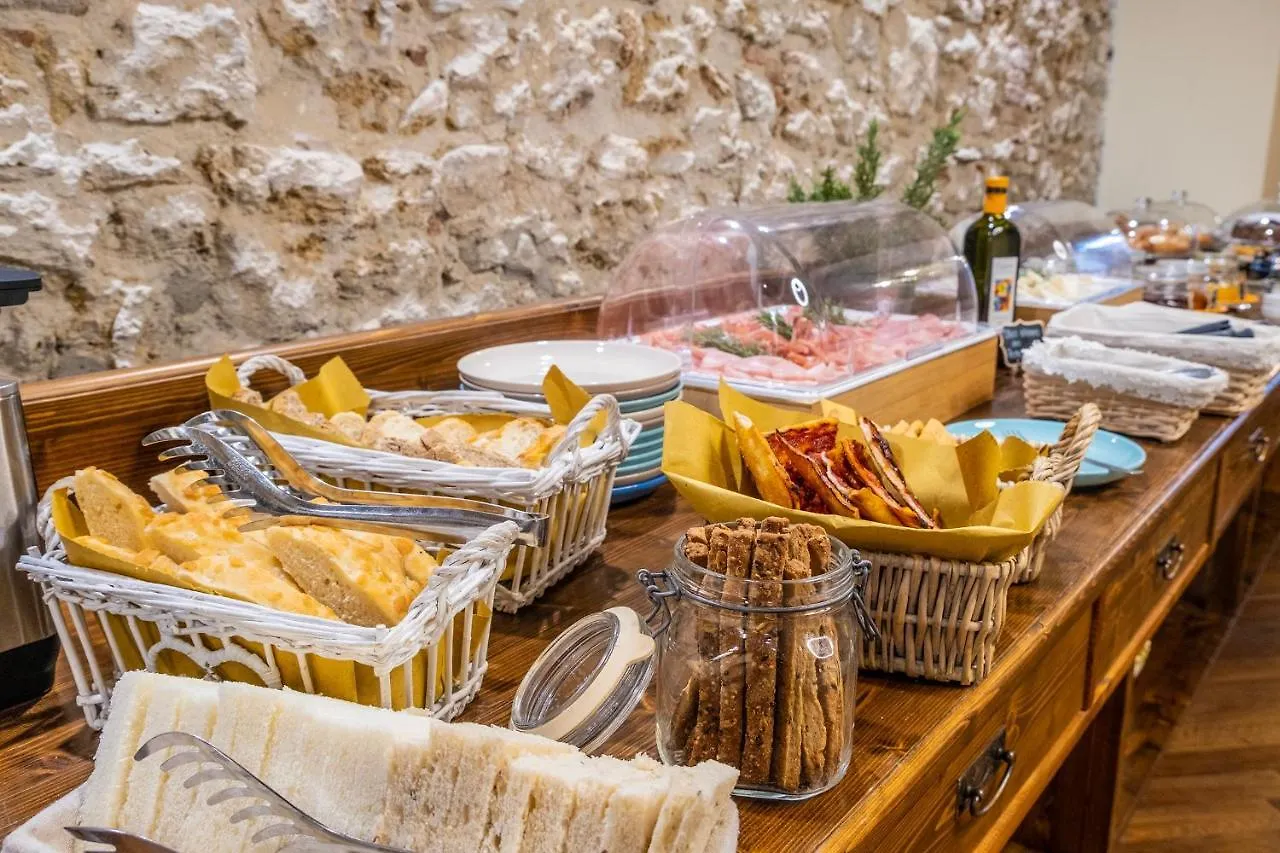 فندق Agave In Citta ليفورنو